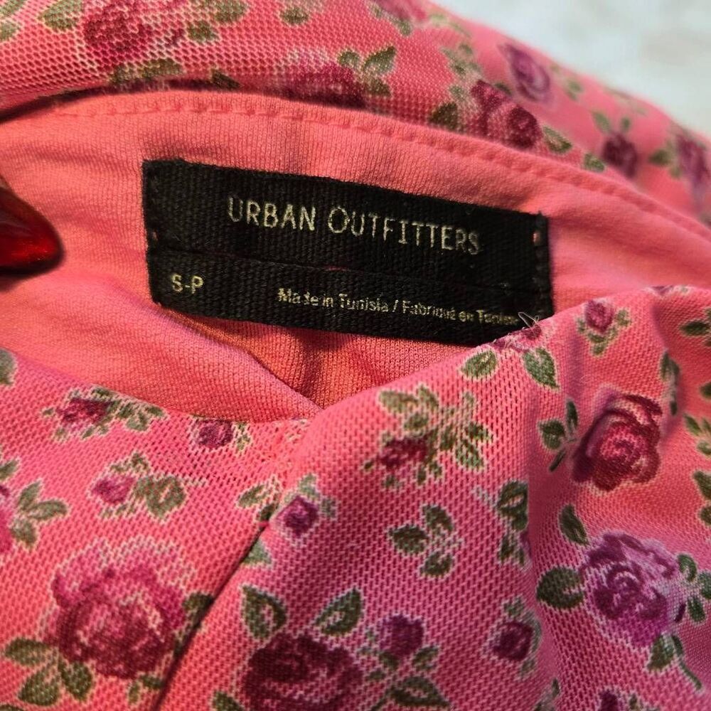 Urban Outfitters Elodie Pink Mini Floral Mini Dress Womens Size Small Y2K - Picture 4 of 5
